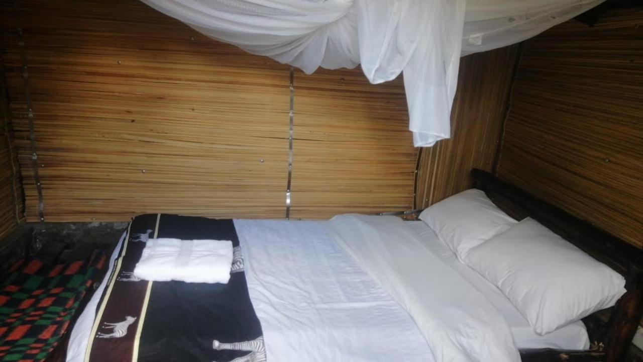 Отель Lillypond Camp Elmenteita Экстерьер фото